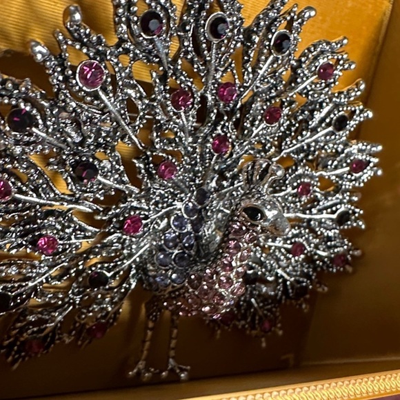 Vintage Peacock Brooch with Blue and Silver Accents - Picture 10 of 10